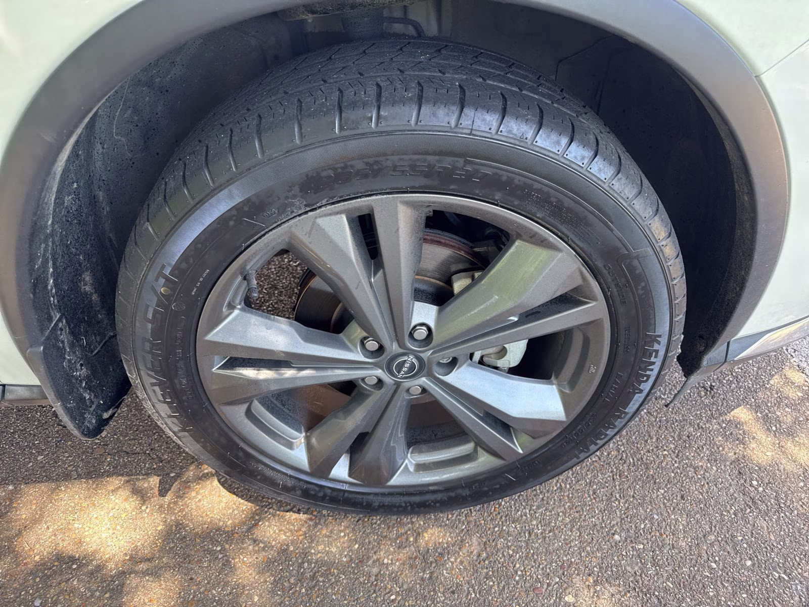 2023 Pearl White Nissan Murano Platinum FWD SUV