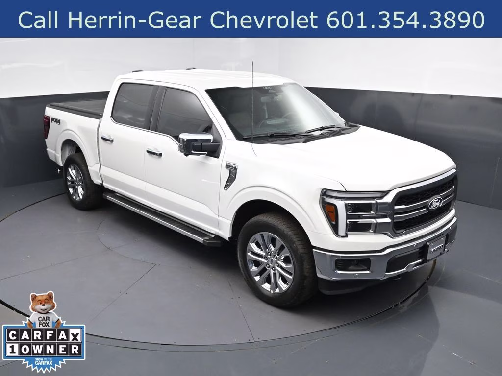 2025 White Metallic Ford F-150 Lariat 4X4 Truck