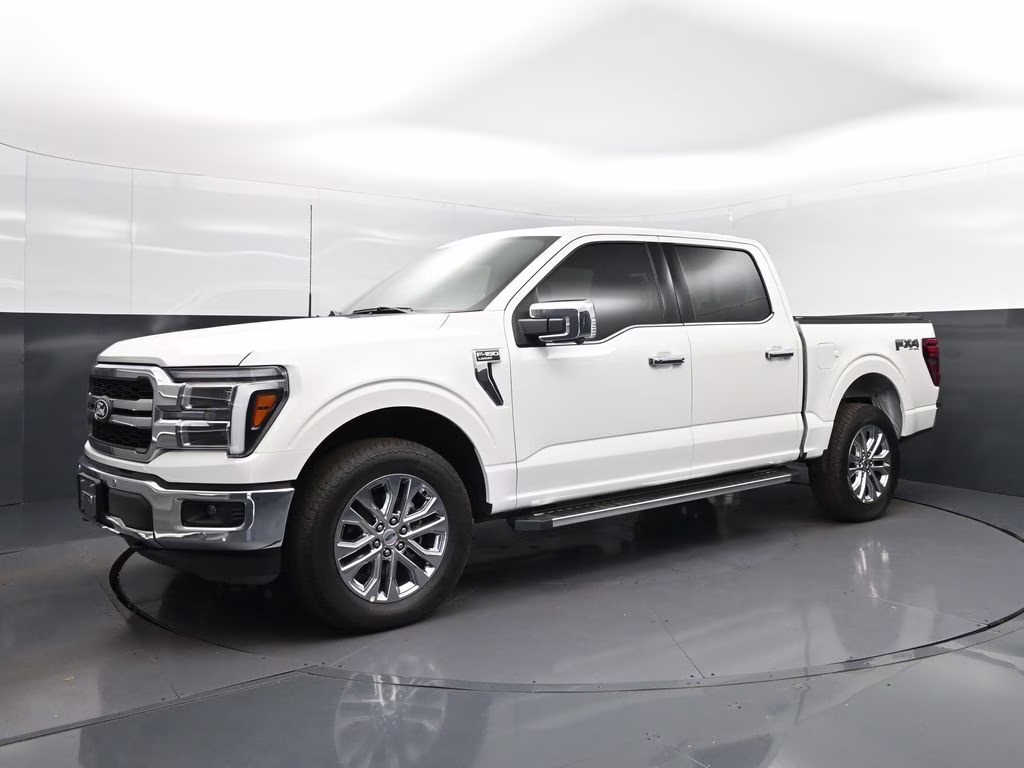 2025 White Metallic Ford F-150 Lariat 4X4 Truck