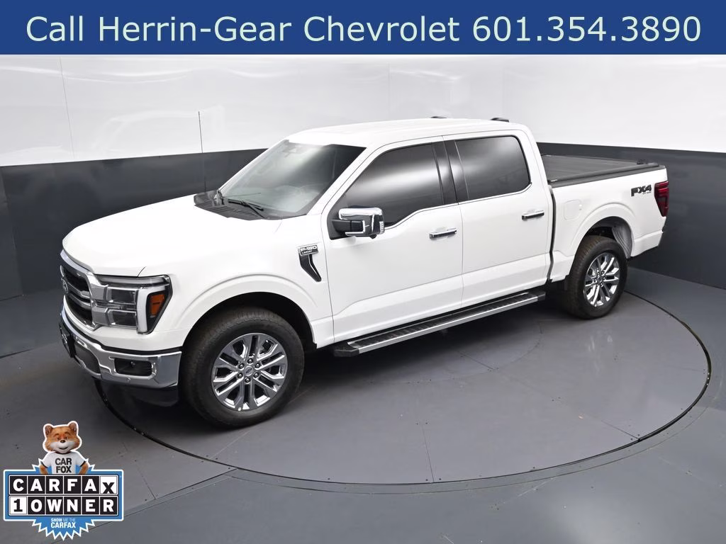 2025 White Metallic Ford F-150 Lariat 4X4 Truck