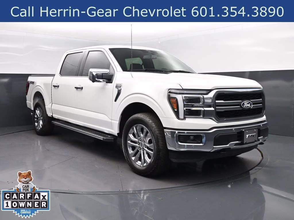 2025 White Metallic Ford F-150 Lariat 4X4 Truck