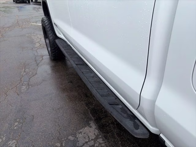 2021 Summit White GMC Sierra 1500 AT4 4X4 Truck