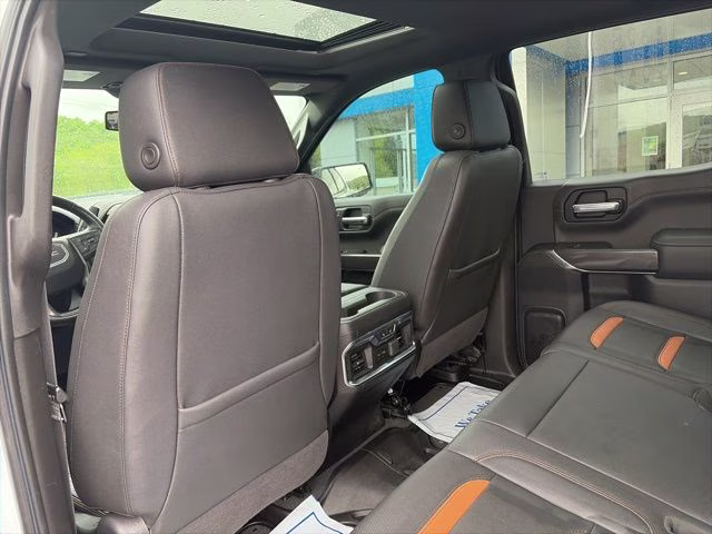 2021 Summit White GMC Sierra 1500 AT4 4X4 Truck