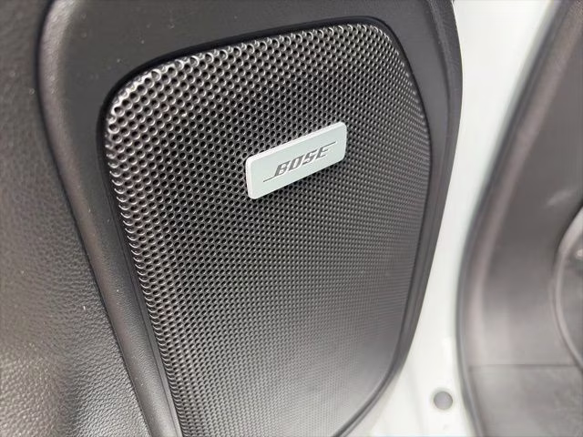 2021 Summit White GMC Sierra 1500 AT4 4X4 Truck
