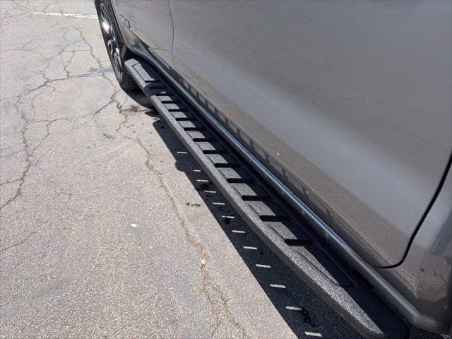 2026 Sterling Metallic GMC Sierra 1500 AT4 4X4 Truck