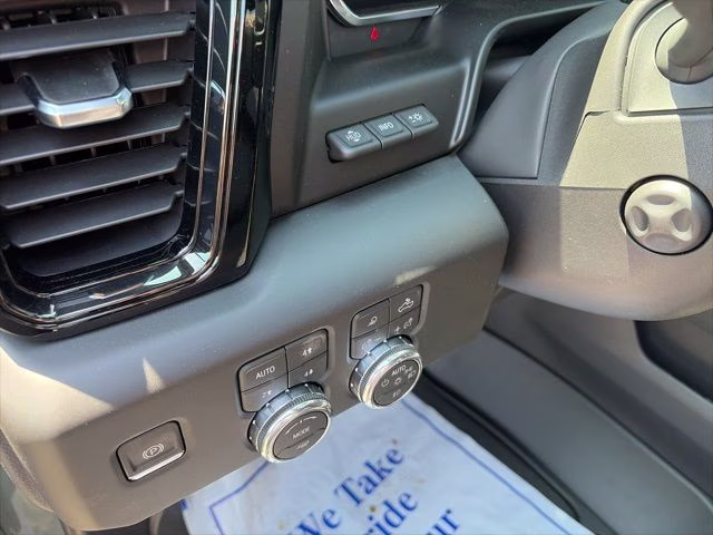 2026 Sterling Metallic GMC Sierra 1500 AT4 4X4 Truck