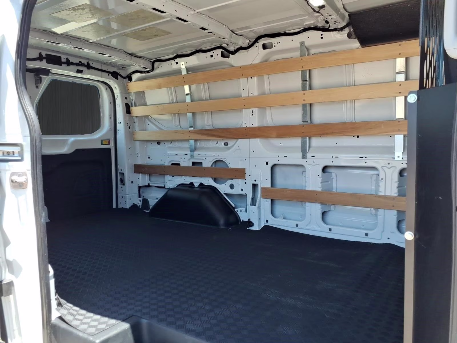 2025 Oxford White Ford Transit-250 Base RWD Van
