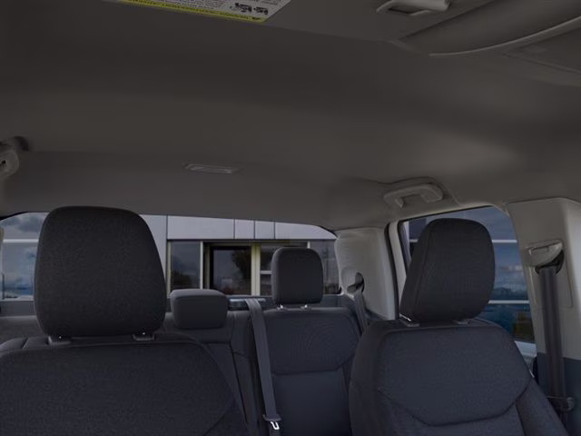 2025 Oxford White Ford Maverick XLT AWD Truck