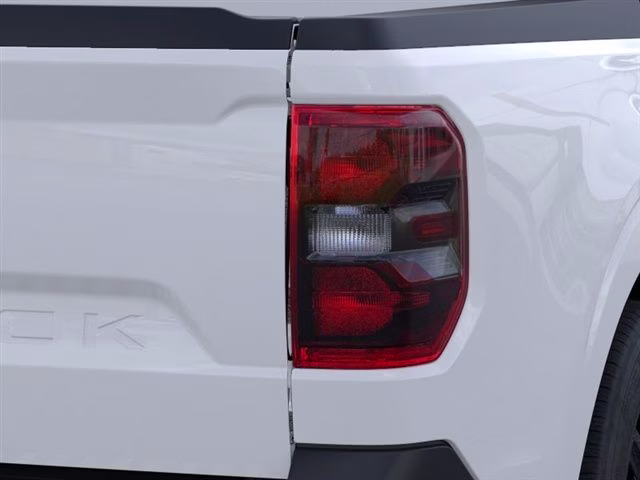 2025 Oxford White Ford Maverick XLT AWD Truck