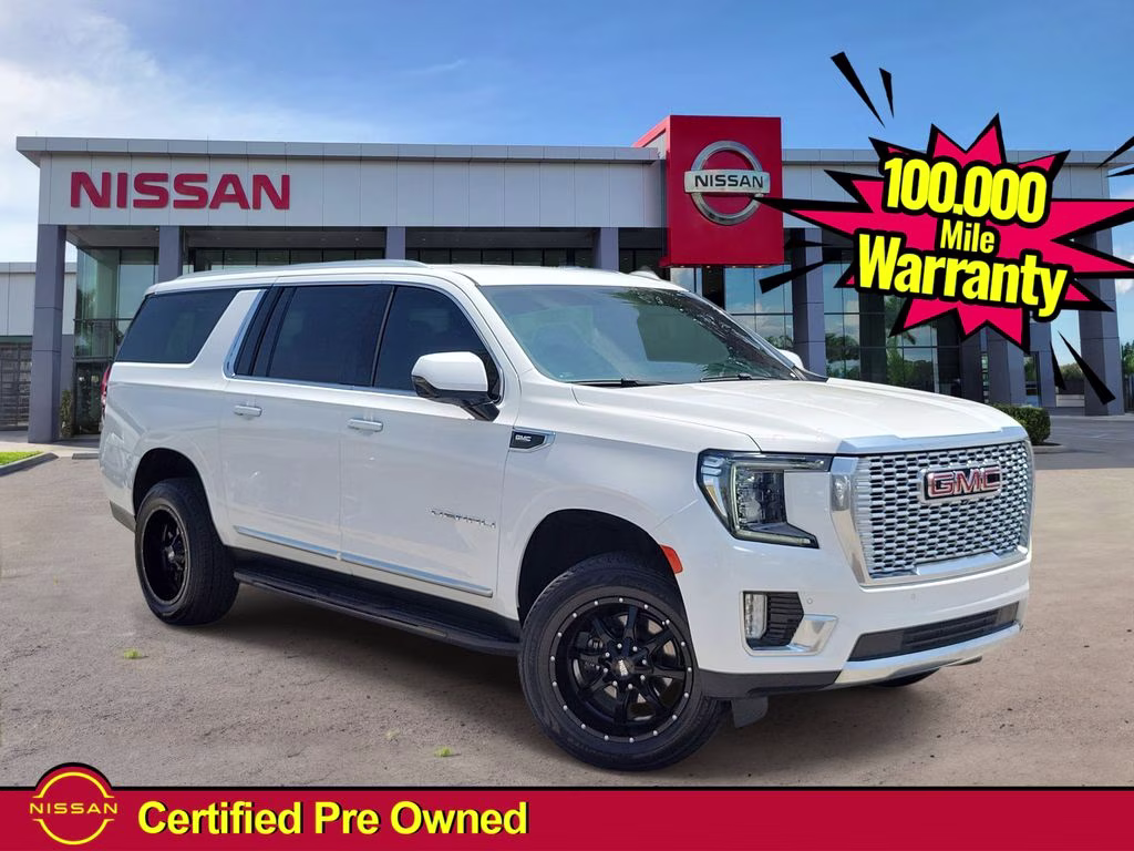 2022 GMC Yukon Denali AWD's photo
