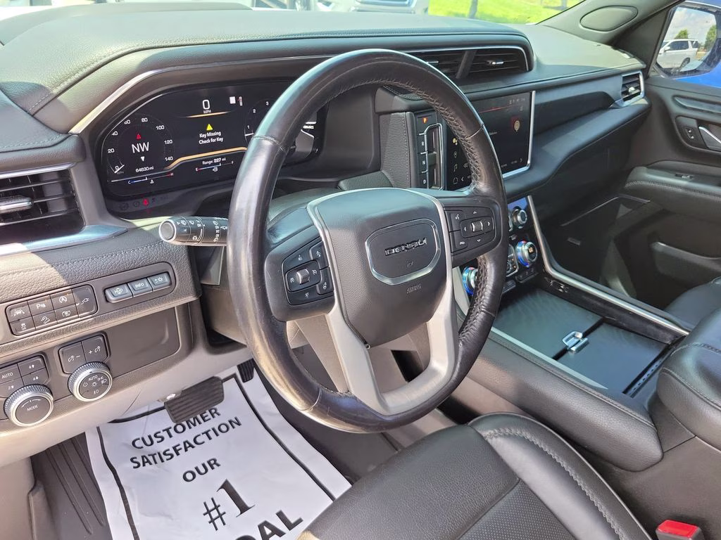 2022 Summit White GMC Yukon XL Denali 4X4 SUV