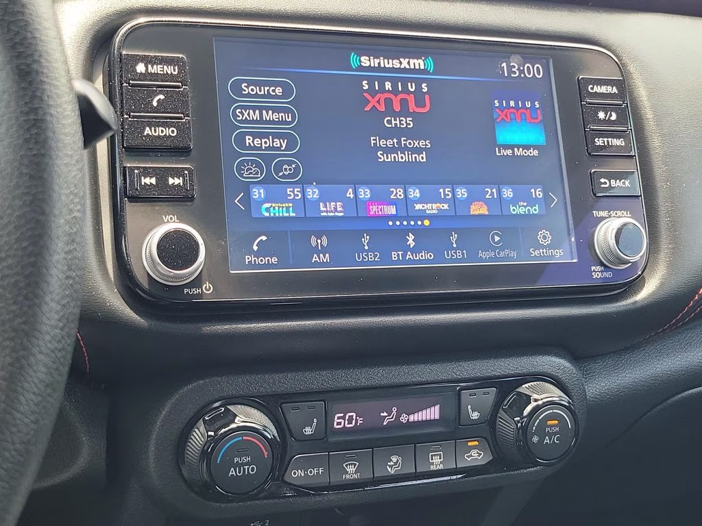 2023 Monarch Orange Metallic/Super Black Nissan Kicks SR FWD SUV