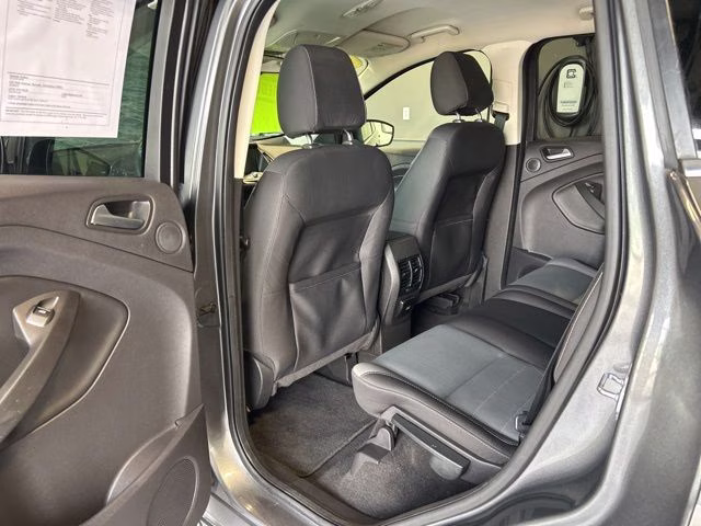 2014 Sterling Gray Metallic Ford Escape SE FWD SUV