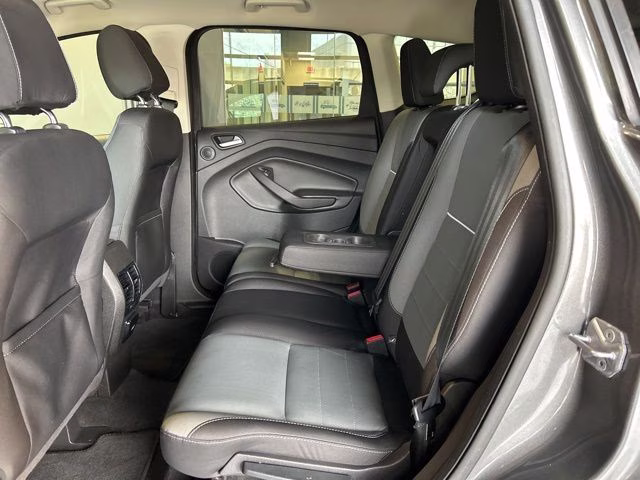 2014 Sterling Gray Metallic Ford Escape SE FWD SUV
