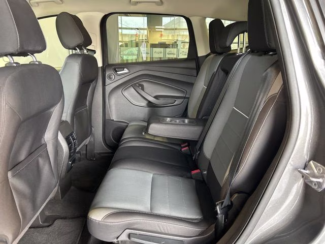 2014 Sterling Gray Metallic Ford Escape SE FWD SUV