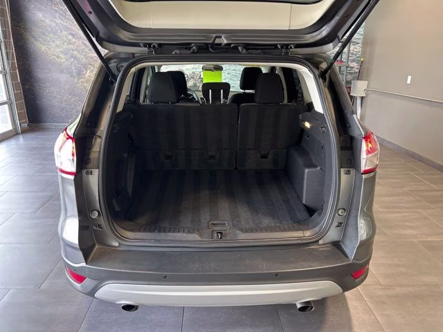 2014 Sterling Gray Metallic Ford Escape SE FWD SUV