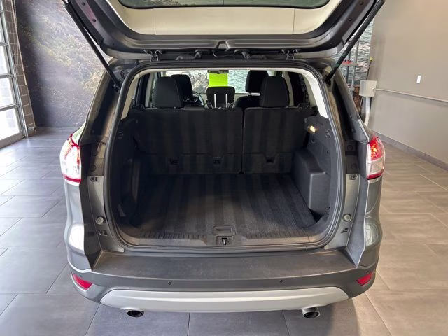 2014 Sterling Gray Metallic Ford Escape SE FWD SUV