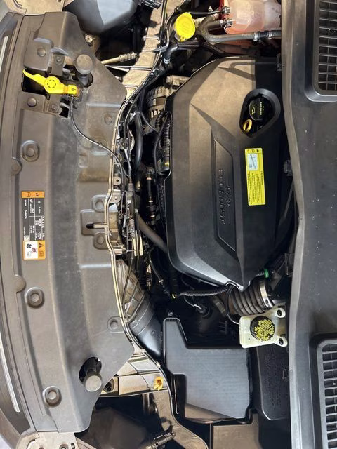 2014 Sterling Gray Metallic Ford Escape SE FWD SUV