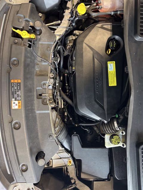 2014 Sterling Gray Metallic Ford Escape SE FWD SUV