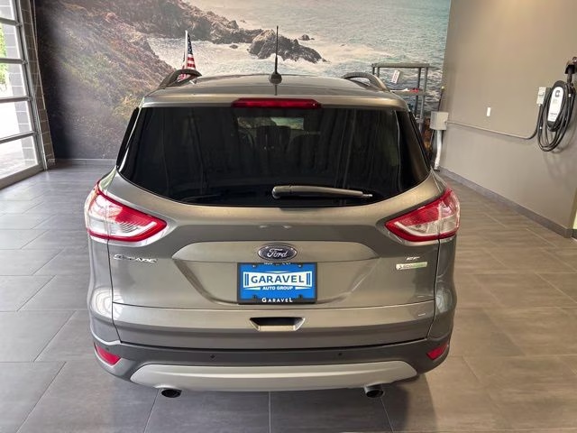 2014 Sterling Gray Metallic Ford Escape SE FWD SUV