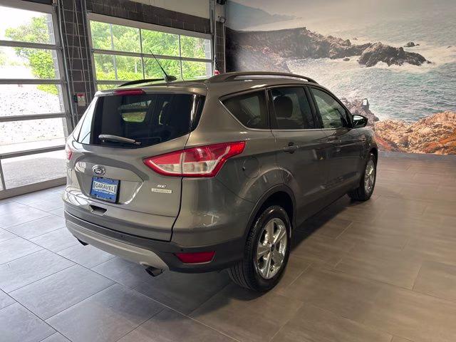 2014 Sterling Gray Metallic Ford Escape SE FWD SUV