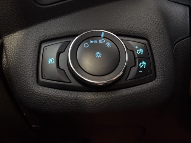 2014 Sterling Gray Metallic Ford Escape SE FWD SUV