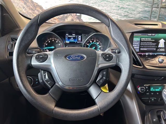 2014 Sterling Gray Metallic Ford Escape SE FWD SUV