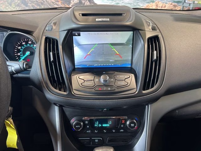 2014 Sterling Gray Metallic Ford Escape SE FWD SUV
