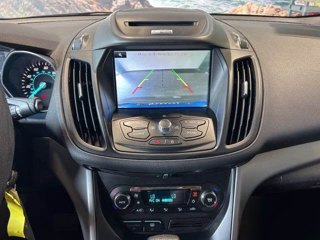 2014 Sterling Gray Metallic Ford Escape SE FWD SUV