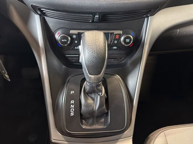 2014 Sterling Gray Metallic Ford Escape SE FWD SUV