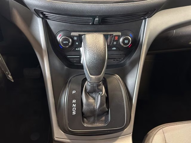 2014 Sterling Gray Metallic Ford Escape SE FWD SUV