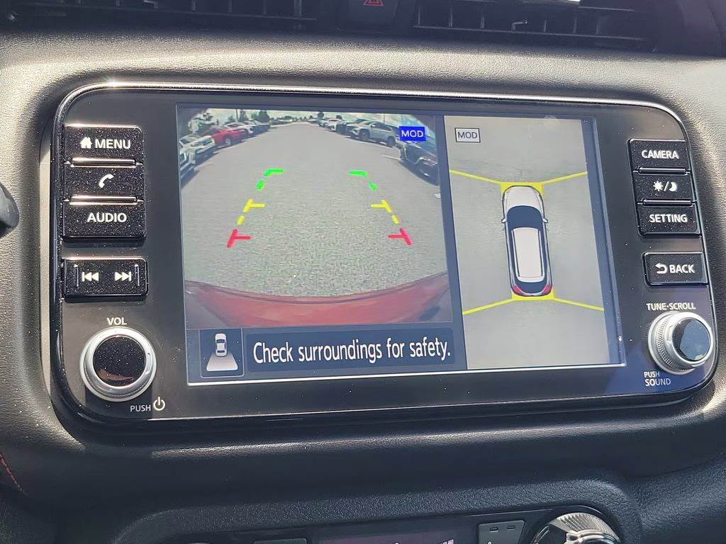 2023 Monarch Orange Metallic/Super Black Nissan Kicks SR FWD SUV