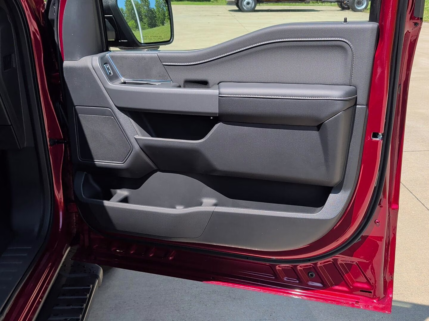 2026 Ruby Red Metallic Tinted Clearcoat Ford F-150 XLT 4X4 Truck