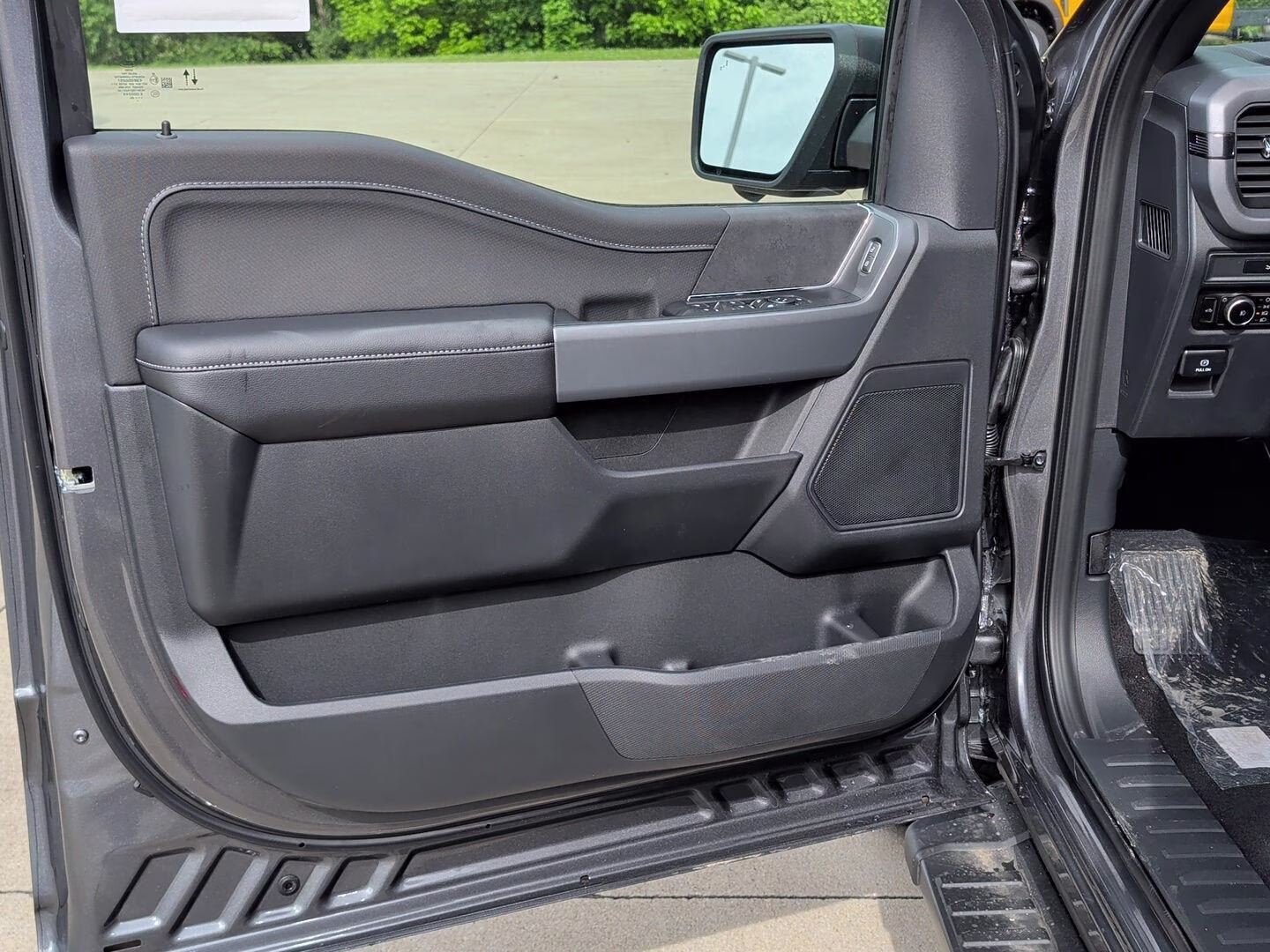 2026 Carbonized Gray Ford F-150 XLT 4X4 Truck