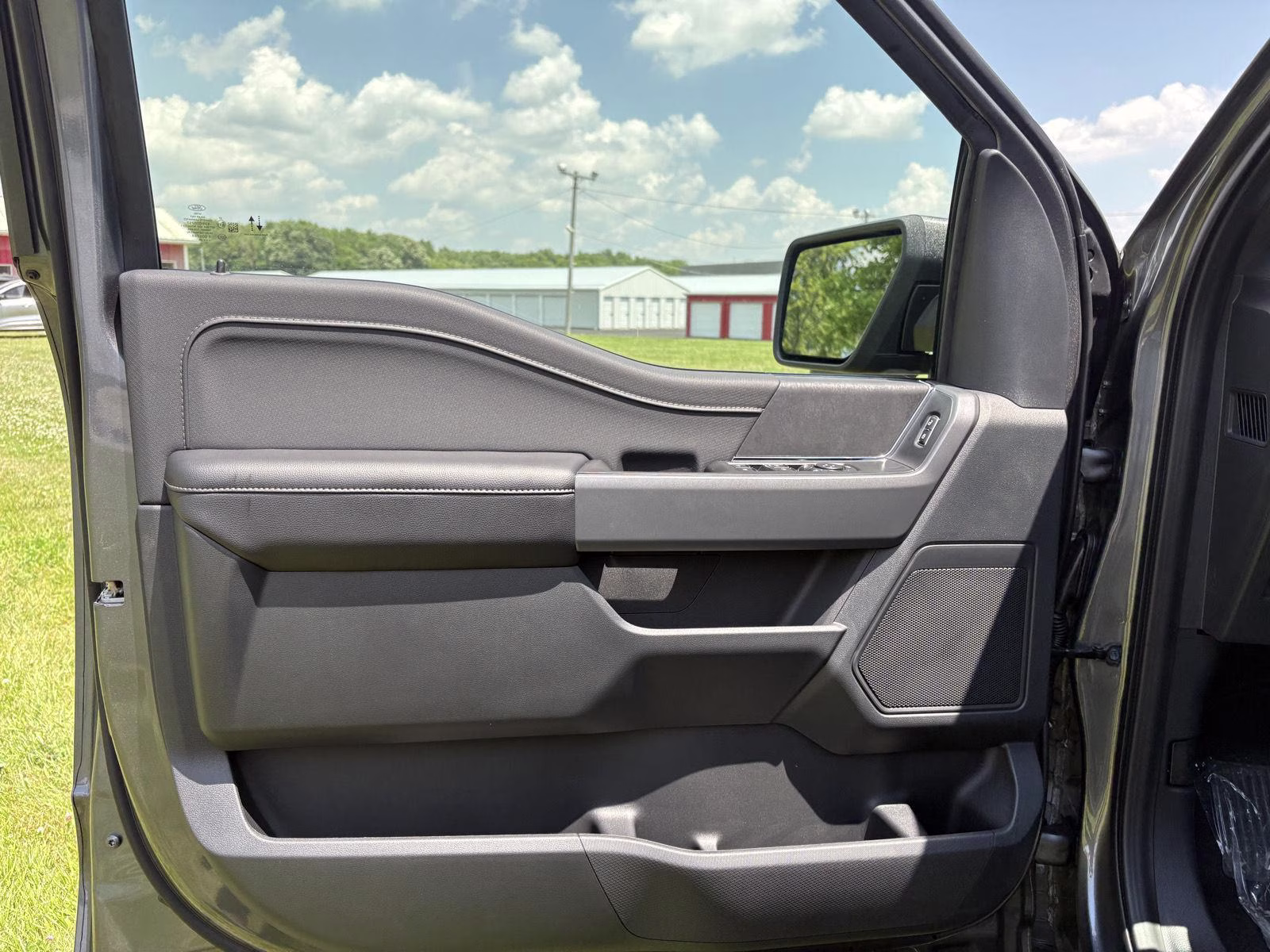 2026 Carbonized Gray Ford F-150 XLT 4X4 Truck