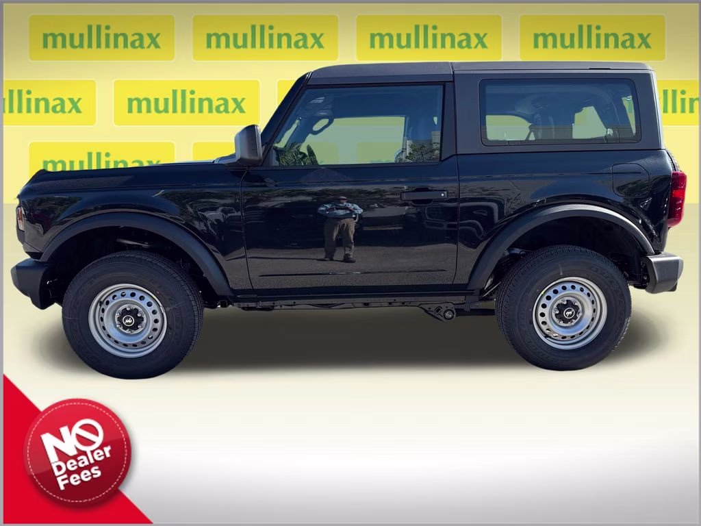 2026 Shadow Black Ford Bronco Base 4X4 SUV