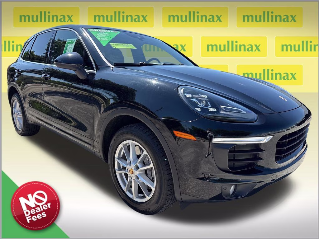 2016 Black Porsche Cayenne Base AWD SUV