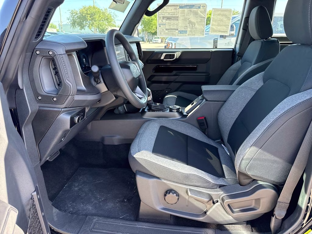 2026 Ford Bronco Base 4X4 SUV