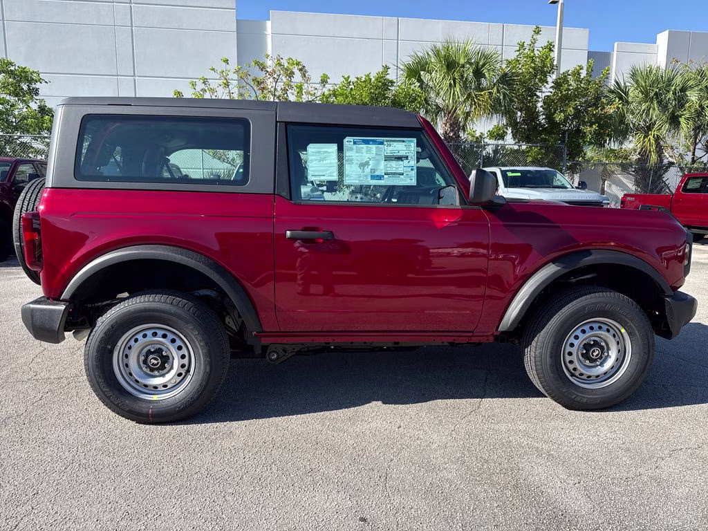 2026 Ford Bronco Base 4X4 SUV