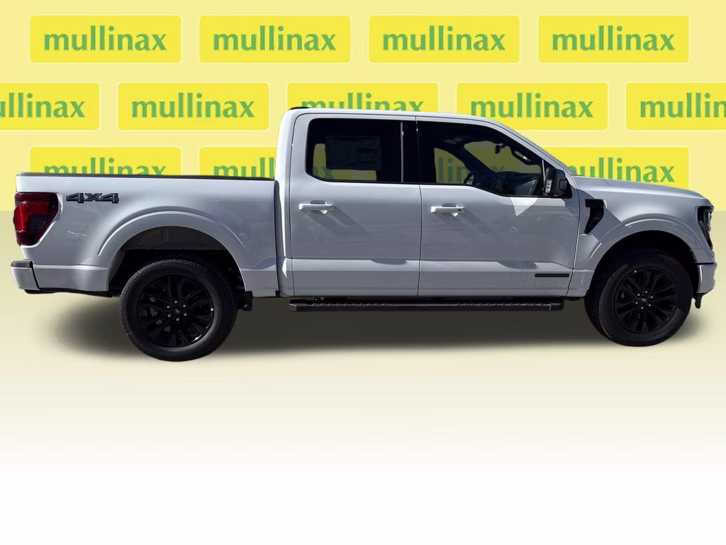 2026 Oxford White Ford F-150 XLT 4X4 Truck
