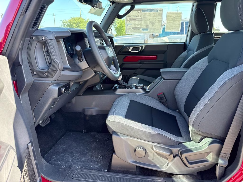 2026 Ford Bronco Base 4X4 SUV
