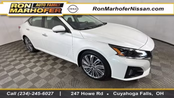 2025 Pearl White Tricoat Nissan Altima 2.5 SL FWD Sedan
