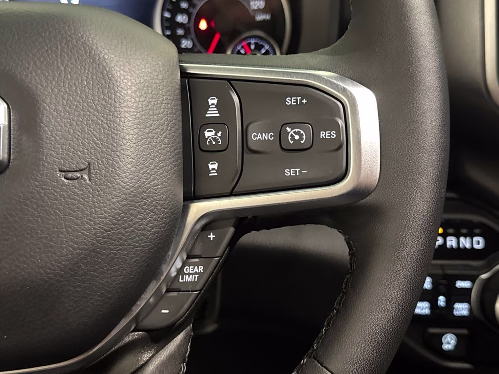 2025 Hydro Blue Pearlcoat Ram 1500 Big Horn/Lone Star 4X4 Truck