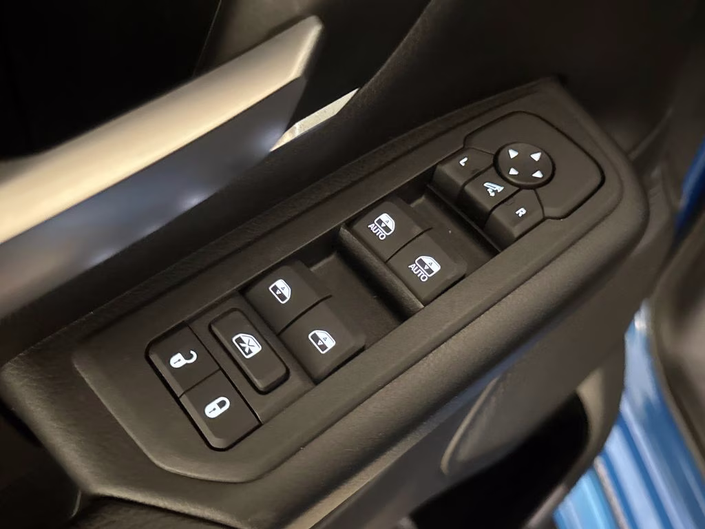 2025 Hydro Blue Pearlcoat Ram 1500 Big Horn/Lone Star 4X4 Truck