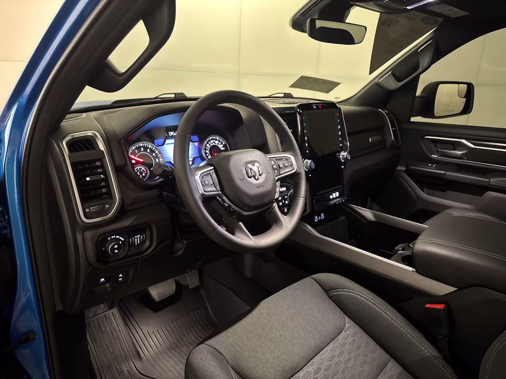 2025 Hydro Blue Pearlcoat Ram 1500 Big Horn/Lone Star 4X4 Truck
