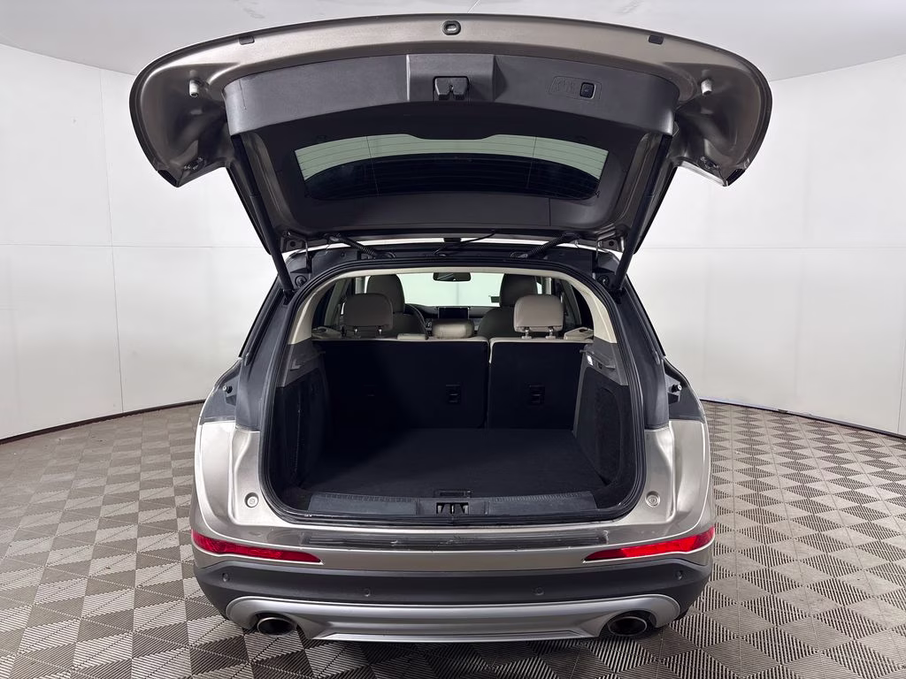 2021 Mocha Lincoln Corsair Standard FWD SUV