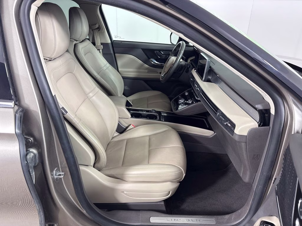 2021 Mocha Lincoln Corsair Standard FWD SUV