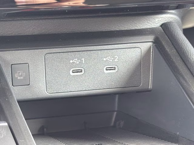 2026 Deep Blue Pearl Nissan Kicks SR FWD SUV