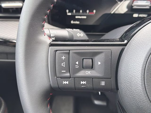 2026 Super Black Nissan Kicks SR AWD SUV
