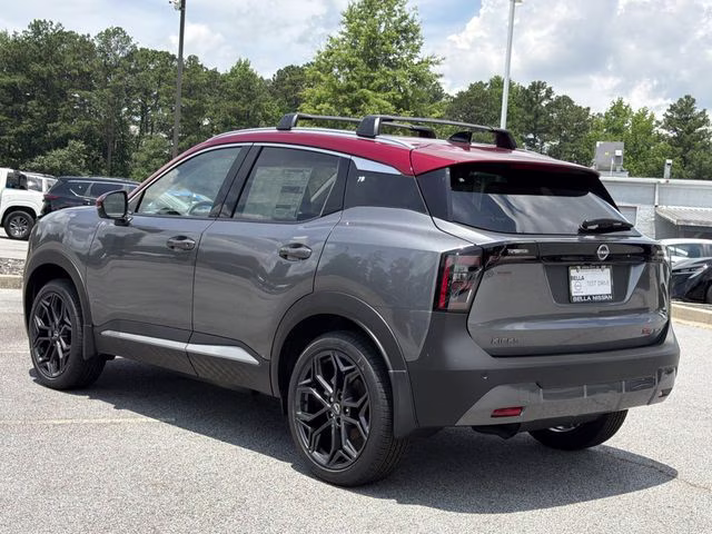 2026 Gun Metallic/Scarlet Ember Tintcoat Nissan Kicks SR AWD SUV